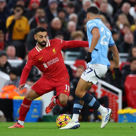 Liverpool vs. Fulham: High Stakes at Anfield