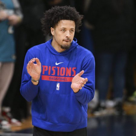 Detroit Pistons Aiming for 22nd Win Against Phoenix Suns