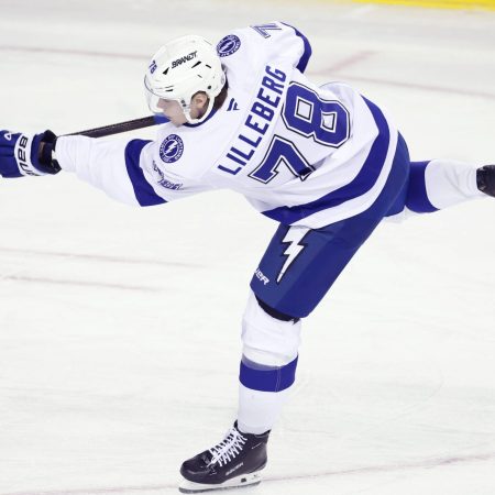 Tampa Bay vs Buffalo Over/Under Prediction: Back the Over 6.5 Goals at -120 Odds