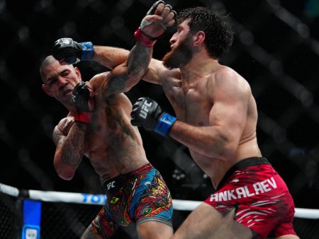 UFC 320 Betting Preview: Will New Kings Be Crowned?