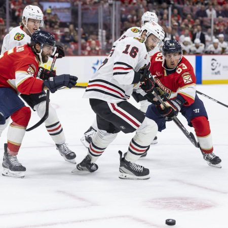 🔥 Blackhawks vs Golden Knights Prediction: 4 Reasons Chicago Covers +1.5