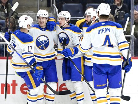 6-Unit NHL Best Bet: Buffalo Sabres vs New York Islanders Prediction (Sabres -105 Is Mispriced)